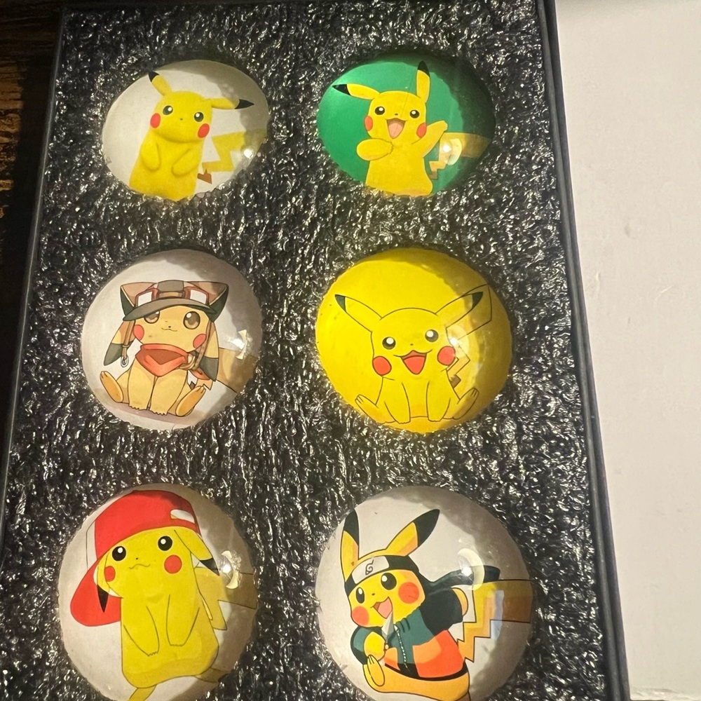 New Pokemon Pikachu Glass Magnets